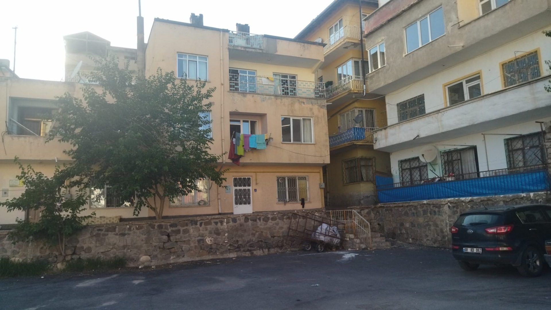KAYSERİ DEVELİ HARMAN MAHALLESİNDE SATILIK DAİRE